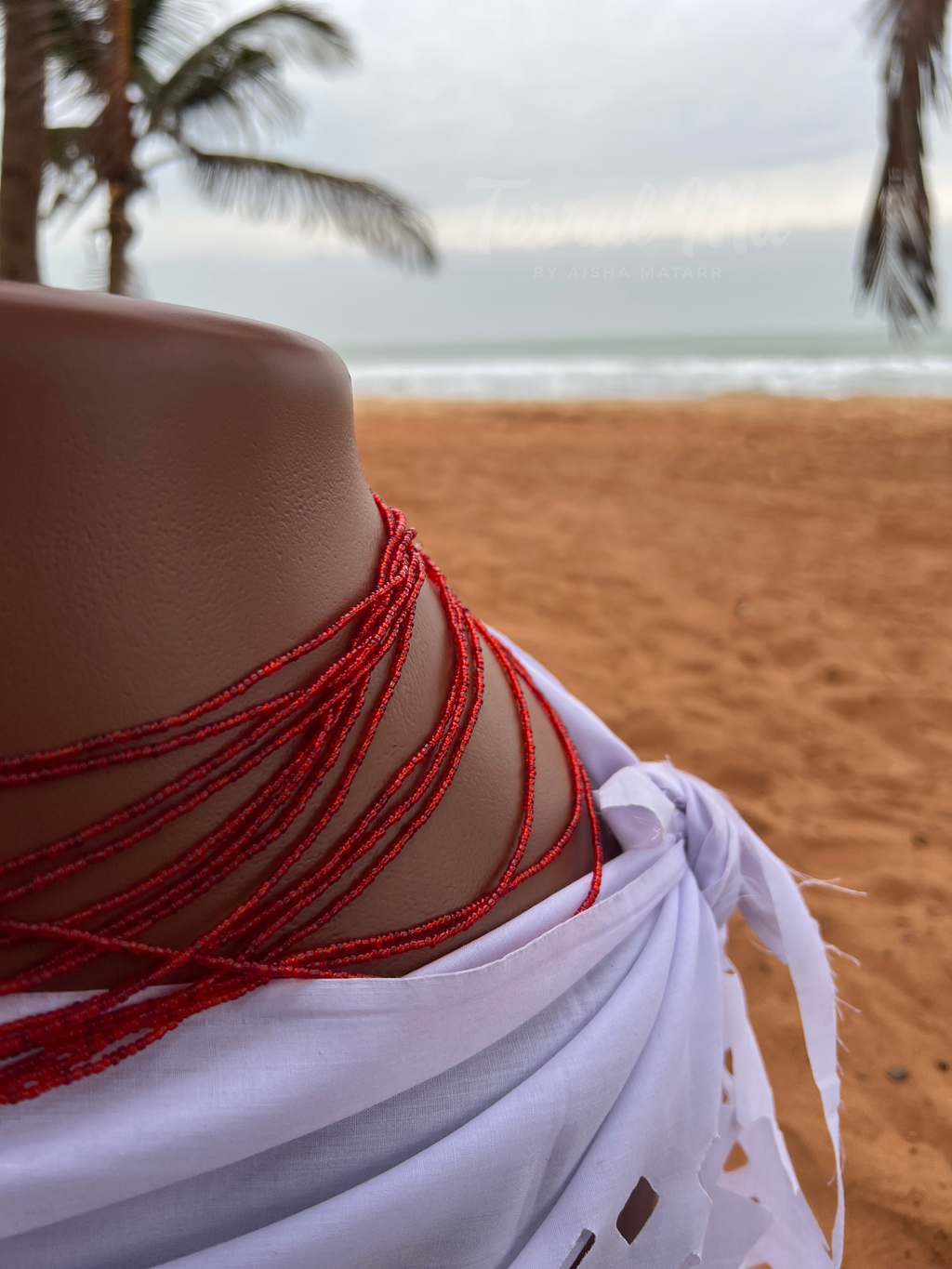 THIAABY LAOBE - Red & Black