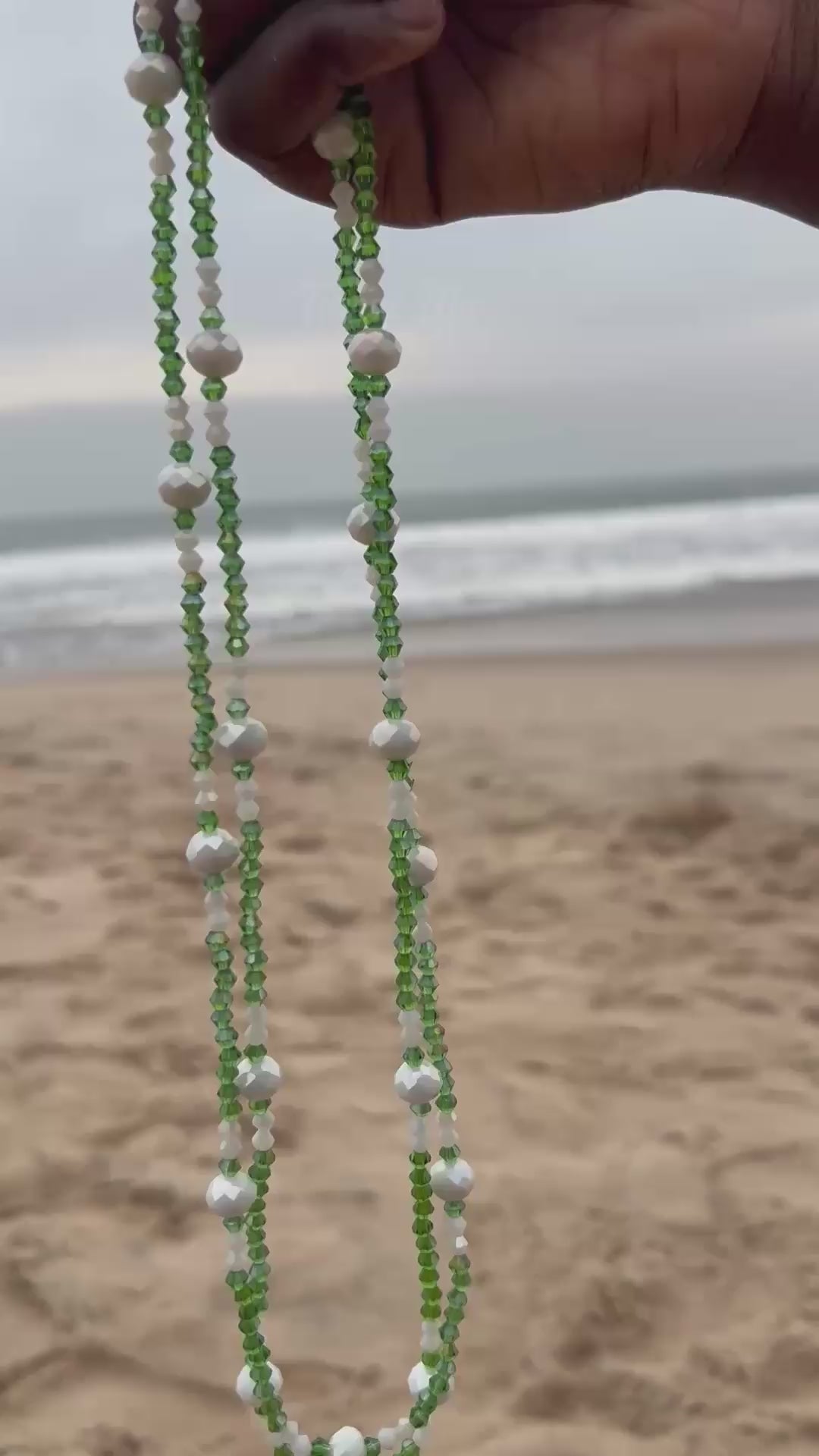 JIGEIN - Green & White