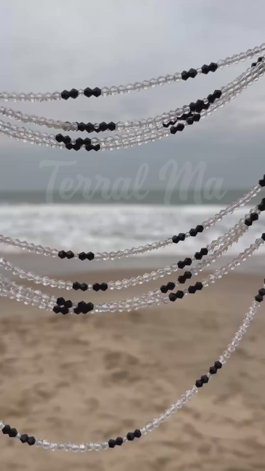 AJII FAH - Silver & Black