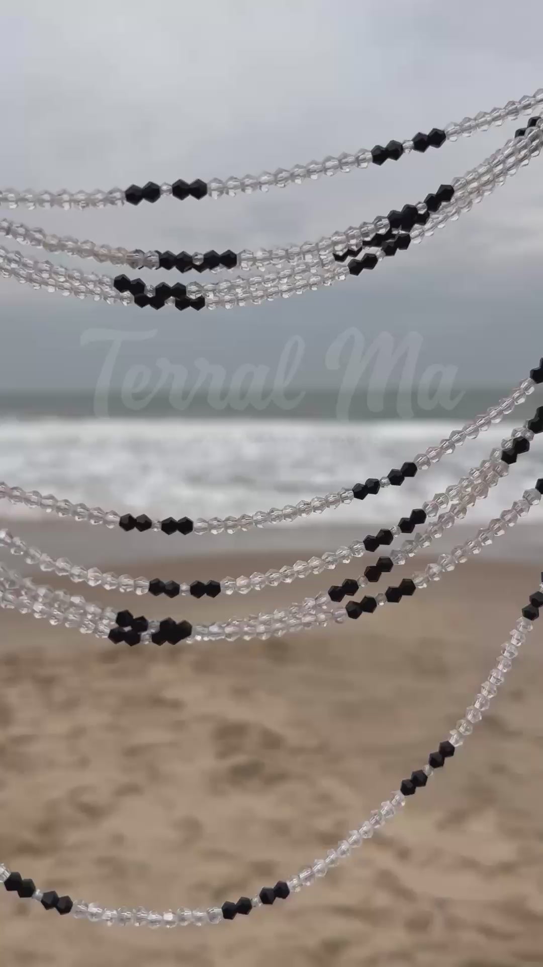 AJII FAH - Silver & Black