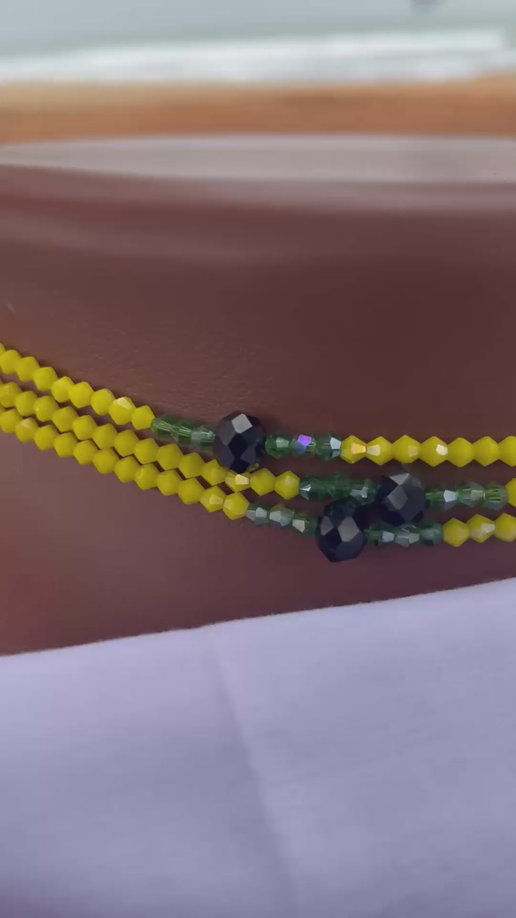 GUYI DAKHAR - Yellow, Green & Black